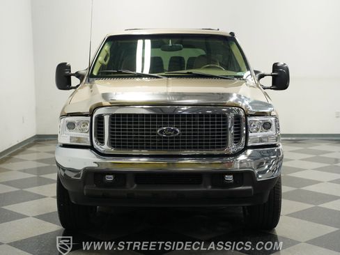 Used 2000 Ford Excursion XLT image 17