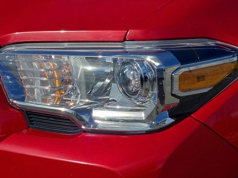 Used 2023 Toyota Tacoma SR5 w/ SX Package image 7