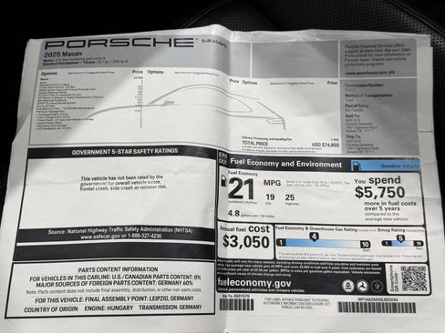 Certified 2025 Porsche Macan image 57