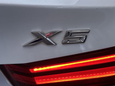 Used 2018 BMW X5 xDrive35i AWD/4WD image 23