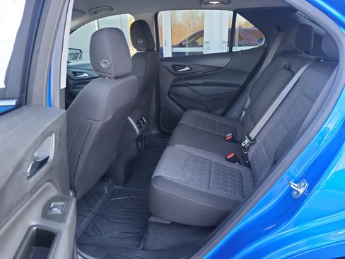 Used 2024 Chevrolet Equinox LT image 11