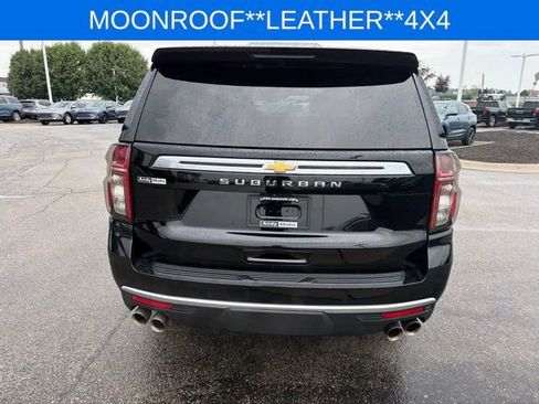 Used 2022 Chevrolet Suburban High Country AWD/4WD image 9