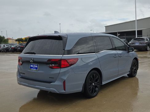 Certified 2026 Honda Odyssey Sport-L image 3