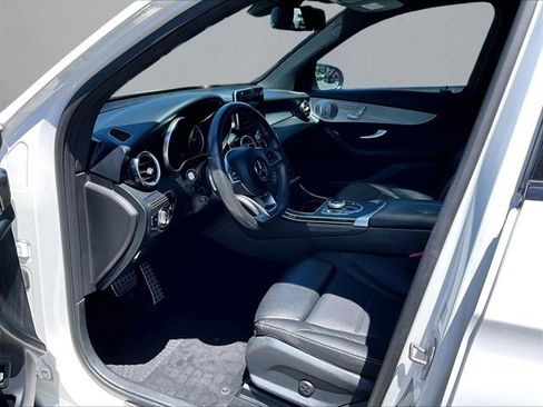 Used 2019 Mercedes-Benz GLC 300 image 14