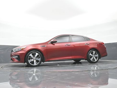 Used 2019 Kia Optima S image 41