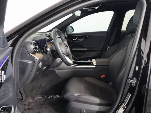 Used 2025 Mercedes-Benz C 300 4MATIC Sedan image 10