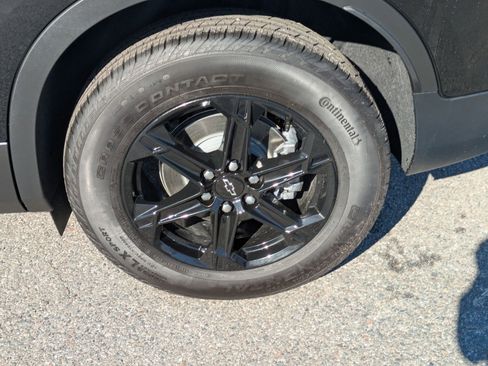 New 2026 Chevrolet Blazer LT image 9