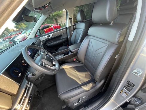 Used 2025 Hyundai Santa Fe SEL image 39