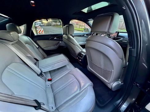 Used 2017 Audi S6 Prestige AWD/4WD image 11