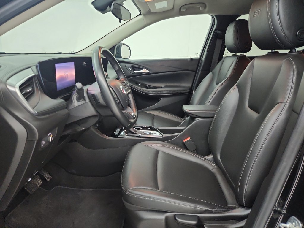 Used 2024 Buick Encore GX Sport Touring AWD/4WD image 20
