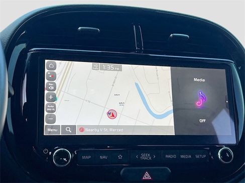 Used 2023 Kia Soul GT-Line image 13