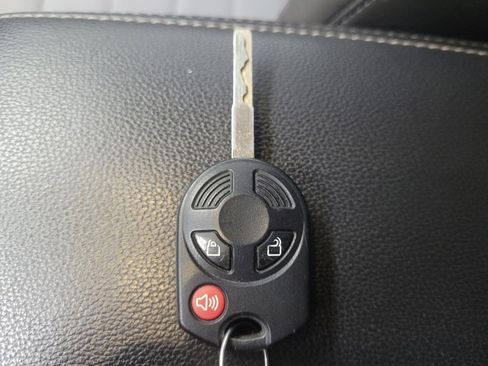 Used 2017 Ford Escape S image 32