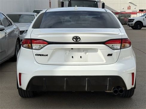 Used 2025 Toyota Corolla SE image 5