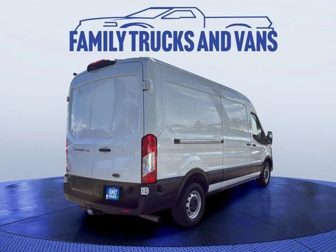 Used 2020 Ford Transit 250 Medium Roof RWD image 5