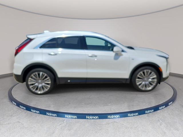 Used 2024 Cadillac XT4 Premium Luxury AWD/4WD image 5