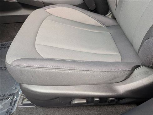 Certified 2026 Subaru Crosstrek 2.5i Premium AWD/4WD image 11