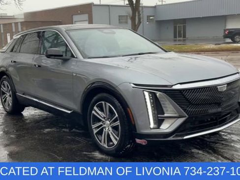 Used 2024 Cadillac Lyriq Luxury image 2