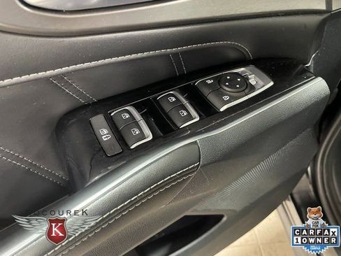 Used 2022 Kia Sorento SX image 21