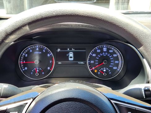 Used 2023 Kia Forte LXS w/ LXS Technology Package FWD image 18
