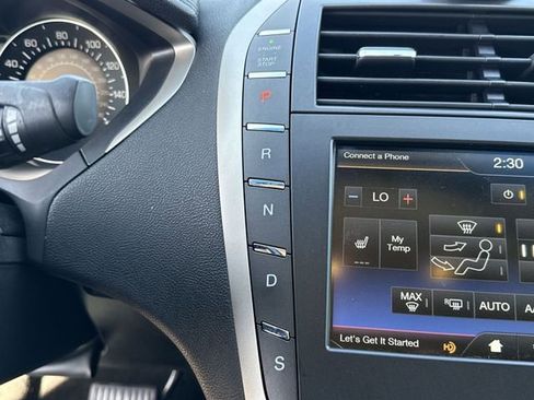 Used 2015 Lincoln MKZ w/ Equipment Group 101A Select image 20