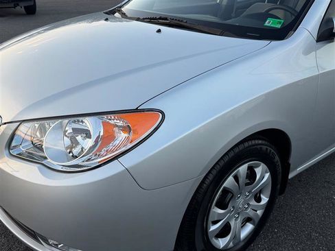Used 2009 Hyundai Elantra GLS image 10
