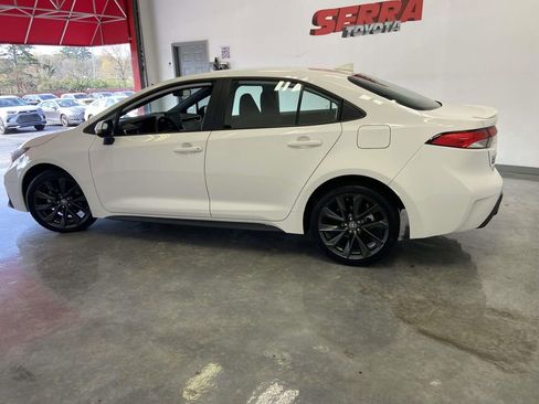 Used 2025 Toyota Corolla SE image 6