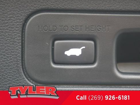 Used 2023 Honda Pilot EX-L image 17