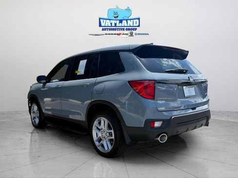 Certified 2025 Honda Passport EX-L image 3