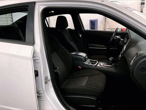 Used 2023 Dodge Charger SXT image 7