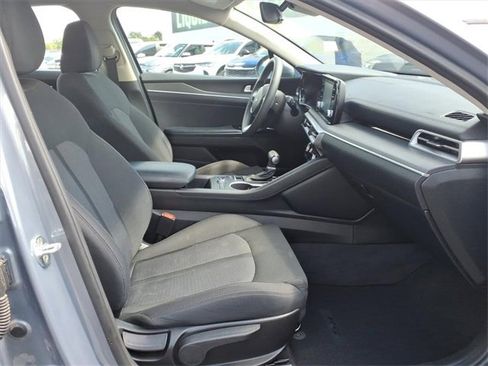 Used 2022 Kia K5 LXS image 6