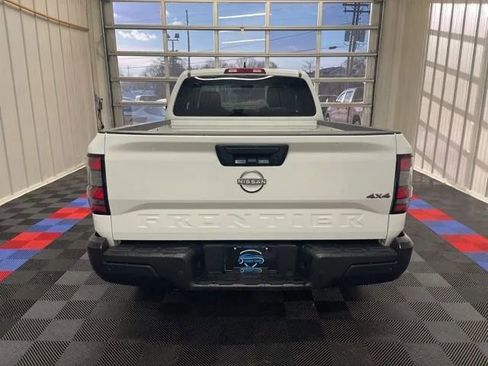 Used 2023 Nissan Frontier S w/ Technology Package image 4