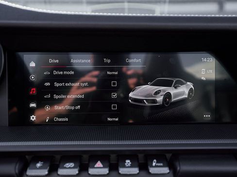 Used 2024 Porsche 911 Carrera GTS w/ Premium Package image 63