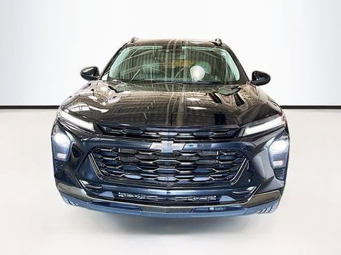 Used 2024 Chevrolet Trax ACTIV FWD image 4