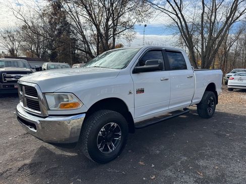 Used 2010 Dodge Ram 2500 Truck SLT image 2