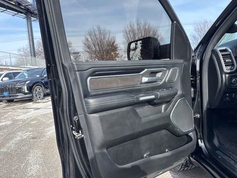 Used 2021 RAM 1500 Laramie image 32
