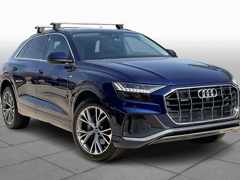 Used 2023 Audi Q8 Premium Plus w/ Premium Plus Package image 3