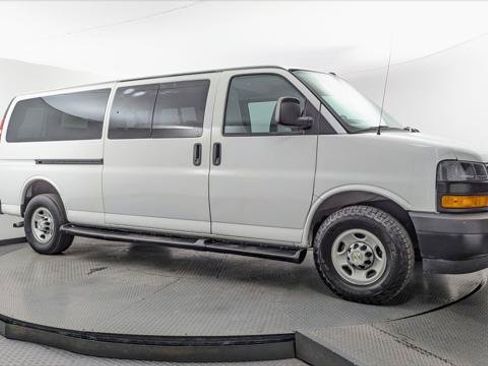 Used 2023 Chevrolet Express 3500 LS RWD image 11