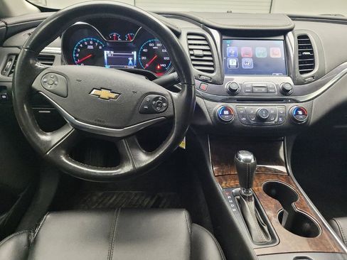 Used 2014 Chevrolet Impala LT image 22