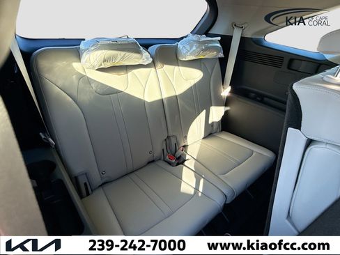 New 2026 Kia Sorento S AWD/4WD image 19
