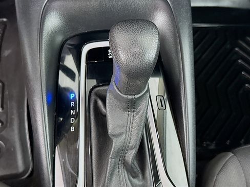 Used 2024 Toyota Corolla LE FWD image 18