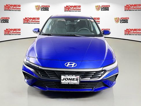 Used 2024 Hyundai Elantra SEL image 11