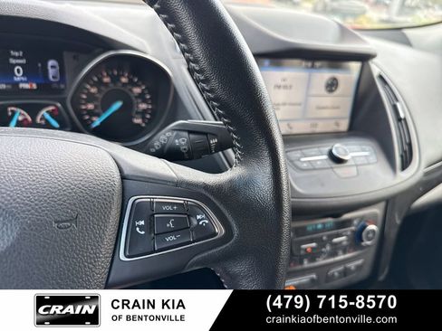 Used 2019 Ford Escape SE image 26