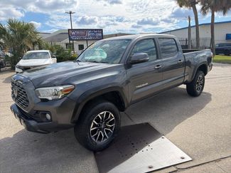 Used 2023 Toyota Tacoma TRD Sport video 1