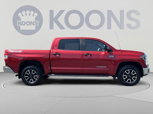 Used 2019 Toyota Tundra SR5 w/ TRD Off Road Package AWD/4WD image 10