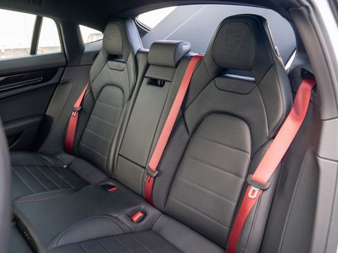 New 2026 Porsche Panamera 4 image 23