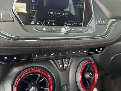 Used 2020 Chevrolet Blazer RS image 9