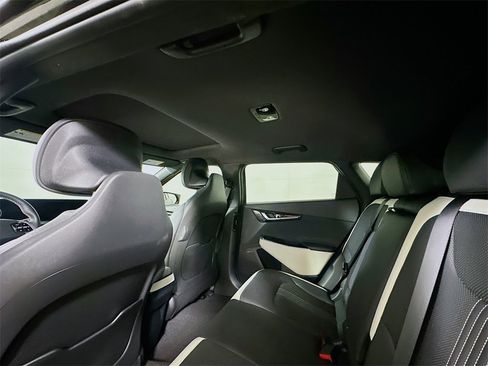 Used 2024 Kia EV6 GT-Line image 13