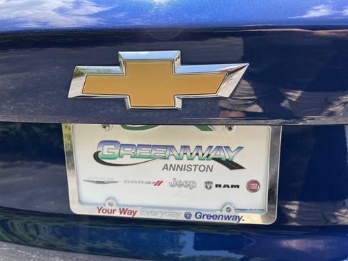 Used 2024 Chevrolet Trax LS FWD image 30