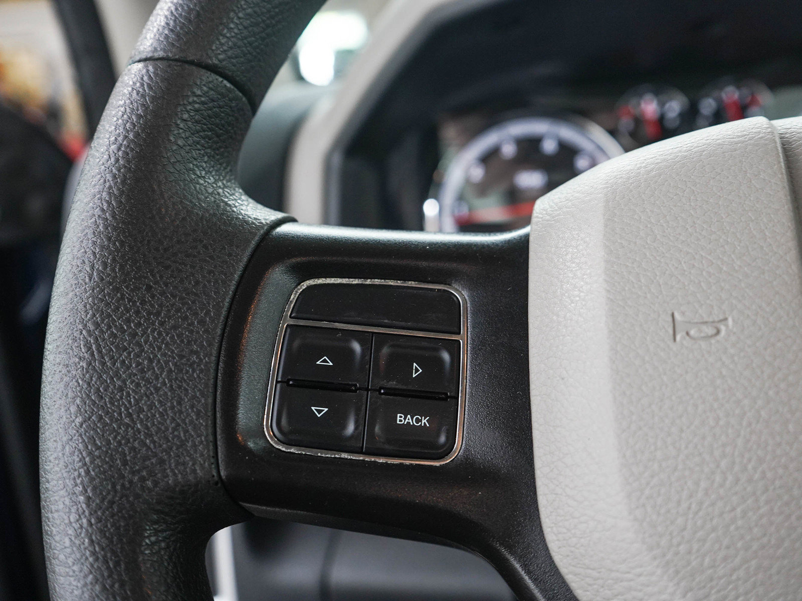 Used 2012 RAM 1500 Classic SLT w/ Remote Start & Security Group AWD/4WD image 24