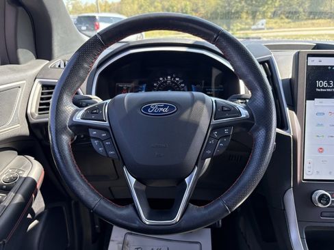 Used 2021 Ford Edge ST-Line image 31